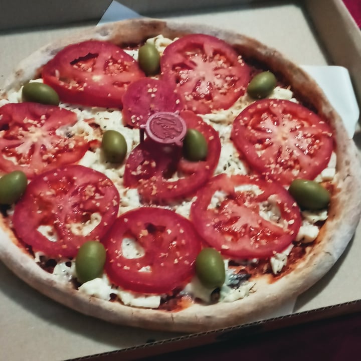 review photo of Olivia Pizzas y Empanadas Pizza Napolitana shared by @elsultandelsur on 04 Dec 2020 - review