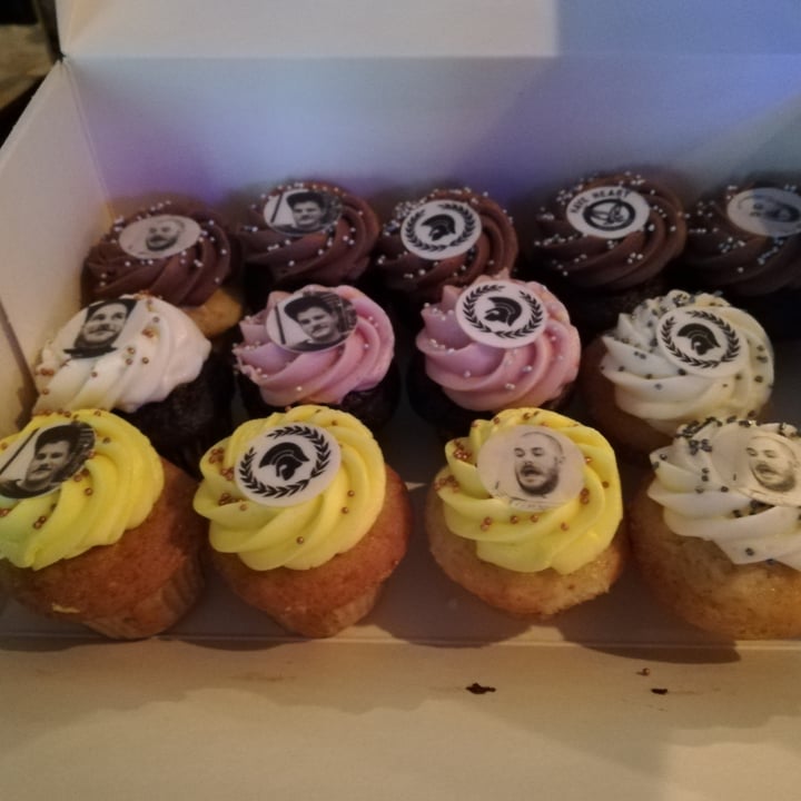 photo of Cupcake Berlin Vegane Cupcakes shared by @sims on  12 May 2020 - review