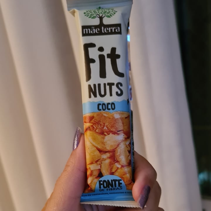 photo of Mãe Terra Fit Nuts Coco shared by @vivianmaximo on  19 May 2022 - review