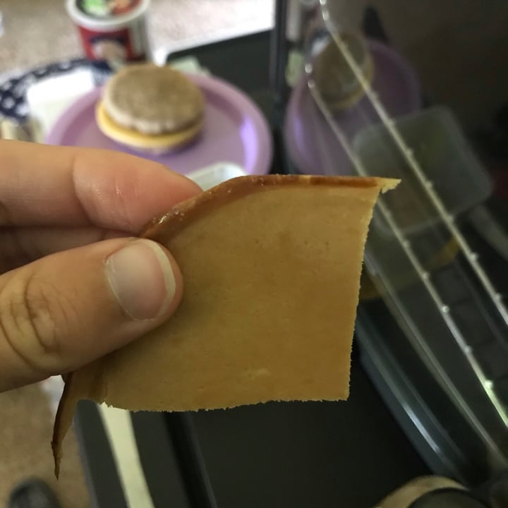 photo of Tofurky Plant Based Deli Slices Hickory  Smoked shared by @curvycarbivore on  13 Jul 2020 - review