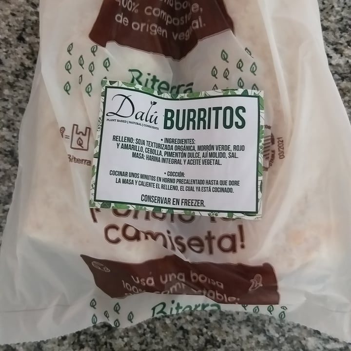 photo of Daluvegan Burritos shared by @sildemar on  02 Oct 2021 - review
