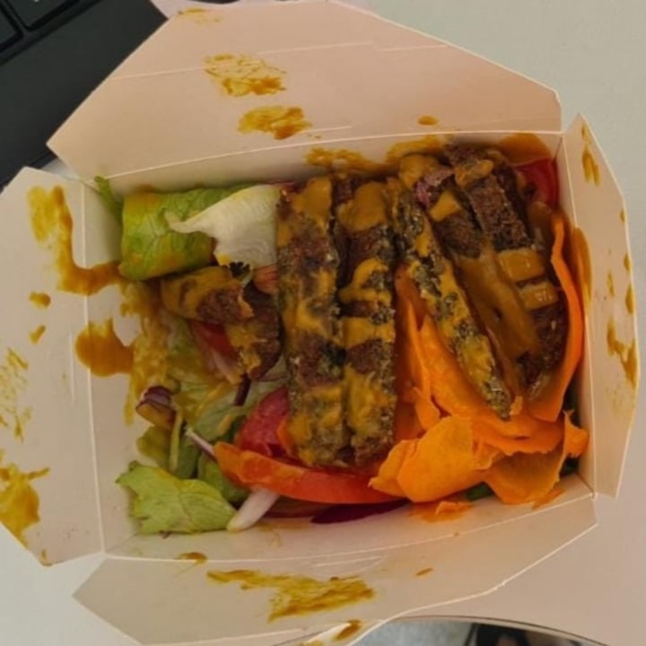 photo of Las Chicas Vegan Vai de salada! shared by @clarenceaguiar on  09 May 2022 - review