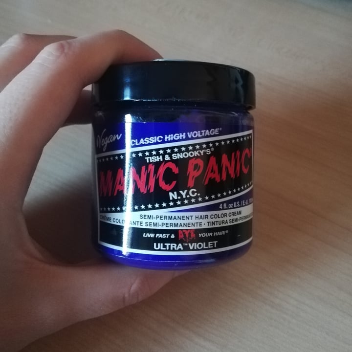review photo of Manic Panic Ultra violet shared by @veganchick1999 on 04 Apr 2021 - review