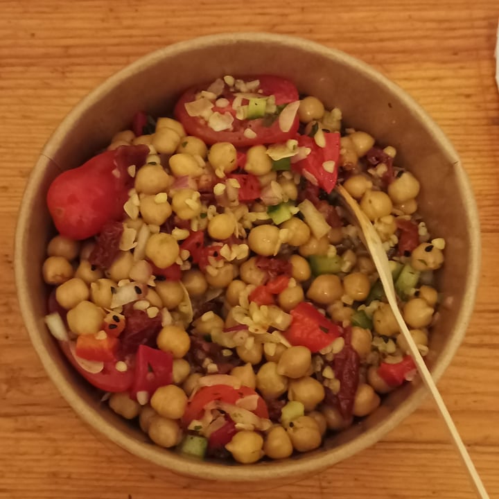review photo of Falafelinas Chickpea Salad Bowl | Lebanese Gourmet Falafel Wrap shared by @annie341 on 23 Apr 2022 - review