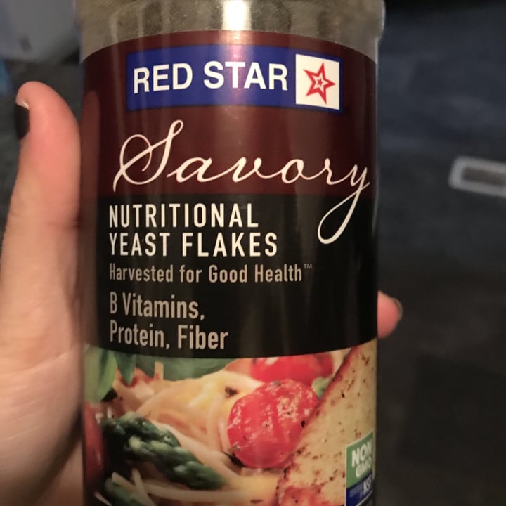 review photo of Red Star Nutritional Yeast Flakes Savoury shared by @dugane on 31 Dec 2020 - review
