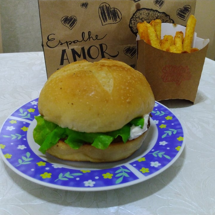 photo of Lotus Burger Hare Burger shared by @meireyumi on  29 Jul 2021 - review