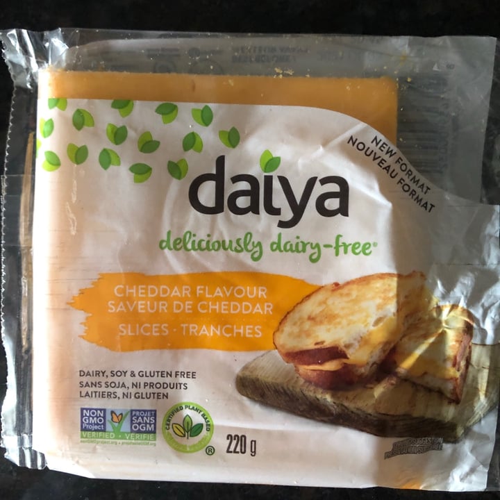 photo of Daiya Cheddar Style Slices shared by @marie5ca on  18 Jul 2021 - review