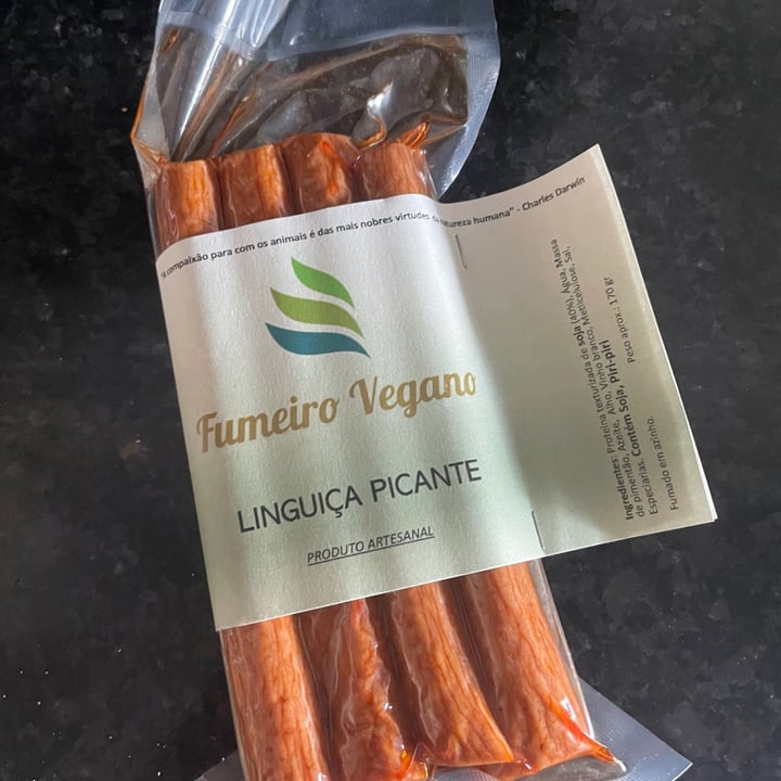 photo of Fumeiro Vegano Linguiça Picante shared by @trianglewalker on  29 Jun 2021 - review