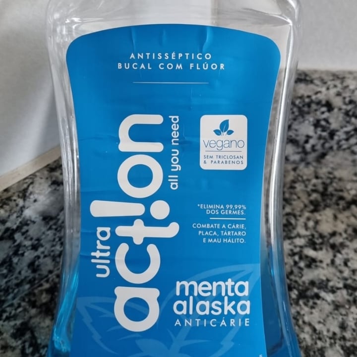review photo of Ultra action Antisséptico Bucal Menta Alaska shared by @sandradeoliveira on 03 May 2022 - review