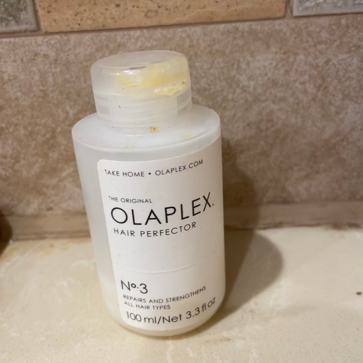 review photo of Olaplex No. 3 hair perfector shared by @peacedrizzy on 30 Sep 2021 - review