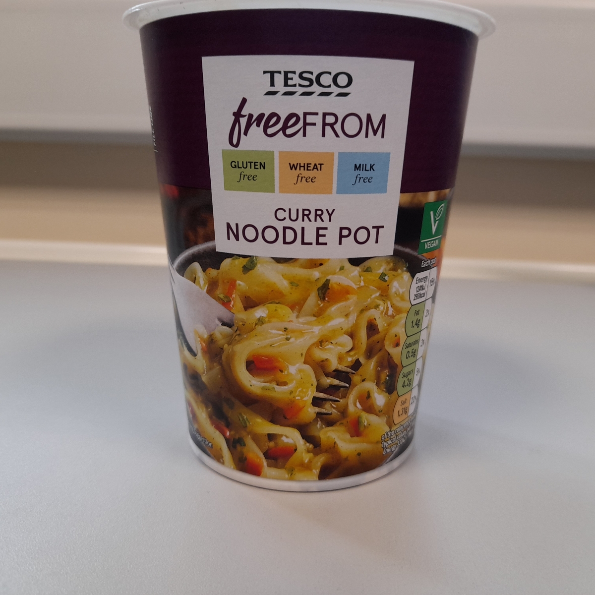 Tesco Free From Curry noodle pot Reviews abillion