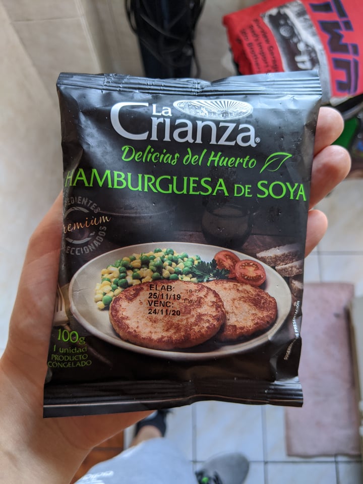 photo of La Crianza Hamburguesa de Soya shared by @rofeba8 on  27 Feb 2020 - review