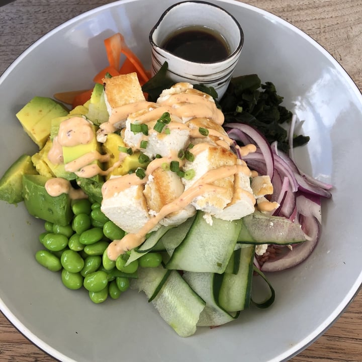 photo of NOURISH CAFE Tofu poke bowl shared by @enyaalford on  15 May 2021 - review