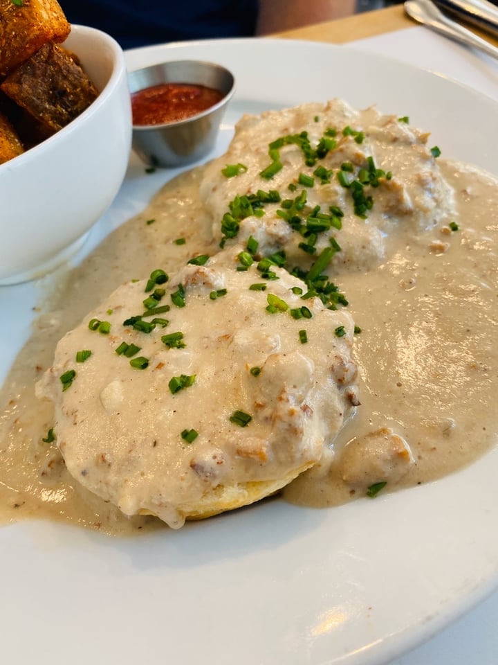 photo of Little Pine Restaurant Biscuits and gravy shared by @veganvoyagers on  19 Dec 2019 - review