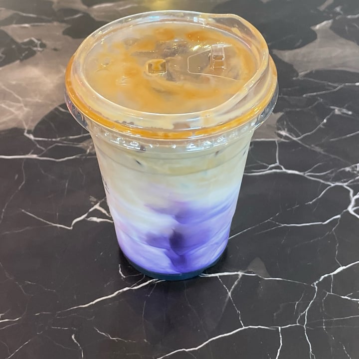 review photo of Bonibi Coffee Iced Oat Ube Latte shared by @bonvivant09 on 20 Sep 2022 - review