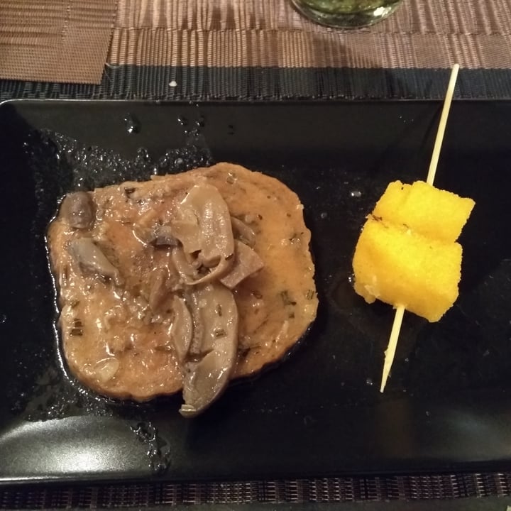 photo of GingerGi Veggie-Pop restaurant Seitan con polenta fritta shared by @pattipat on  08 Mar 2022 - review