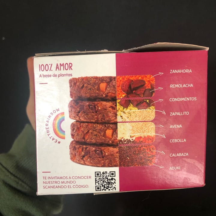 review photo of Casa Vegana Hamburguesa de Aduki y Remolacha shared by @camimurga on 22 Jul 2022 - review