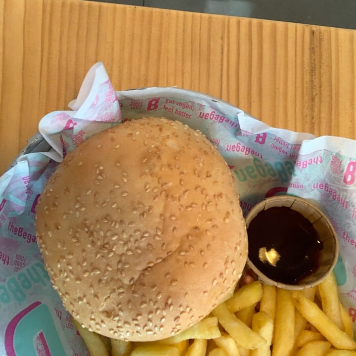 review photo of The Began Hamburguesa Onion BBQ shared by @bjornjohann on 01 Nov 2022 - review