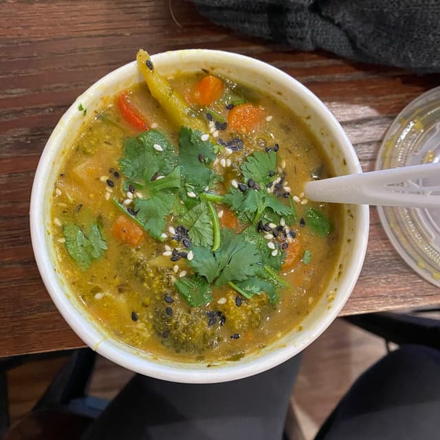 菜肴“Vegetable Curry Soup”的照片