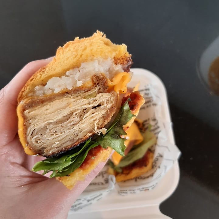 photo of Vegan Streetfood Deli - Obs Oh My Cluck Burger shared by @kate13 on  18 Sep 2021 - review