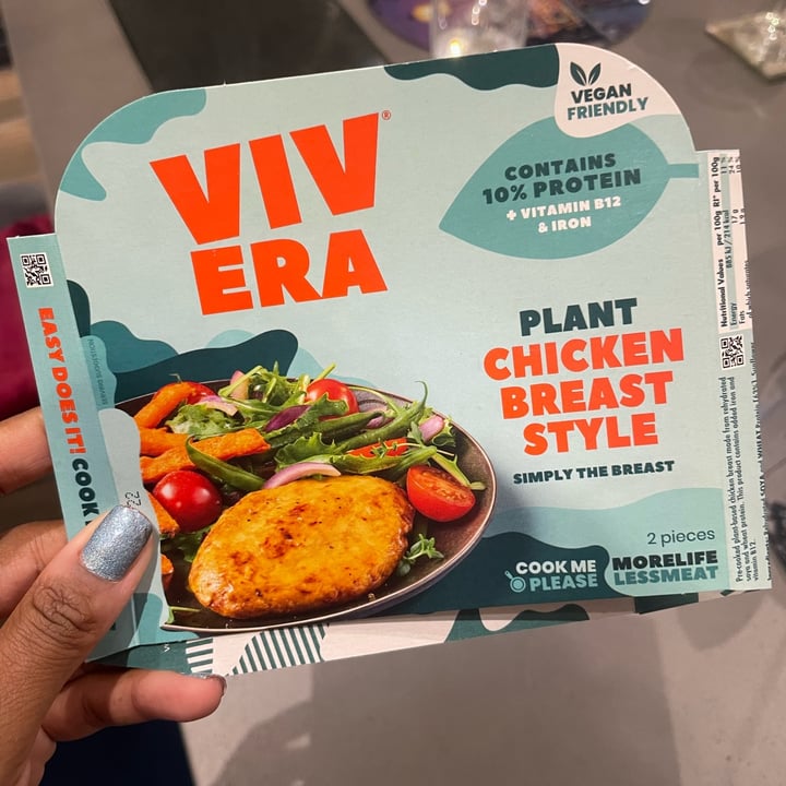 photo of Vivera Chicken breast style shared by @alyrauff on  21 Jan 2022 - review