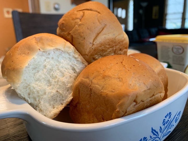 review photo of Organic Bread of Heaven Soft and Fluffy Dinner Rolls shared by @saj88 on 01 Dec 2019 - review