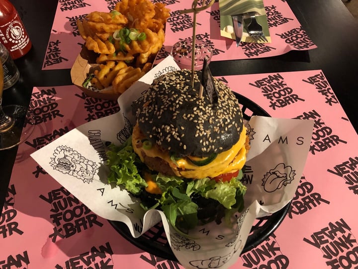 photo of Vegan Junk Food Bar Notorious Sumo 3.0 shared by @greenmin on  31 Oct 2019 - review