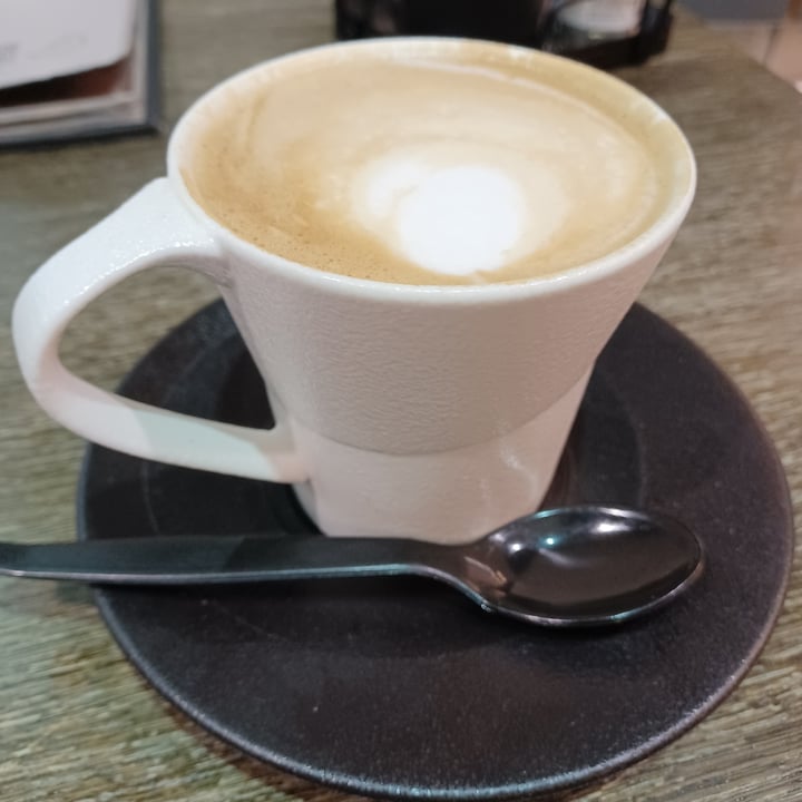 photo of Mugg & Bean Cappuccino shared by @nix91 on  28 Sep 2021 - review