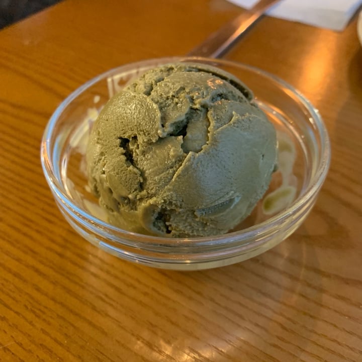 photo of nomVnom Bistro Hojicha Ice Cream shared by @twigsfeed on  02 Sep 2021 - review