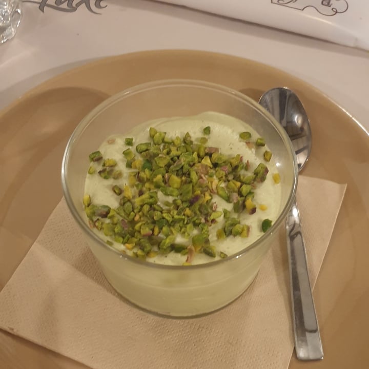 review photo of Pirati DeLuxe semifreddo al pistacchio shared by @sereveg on 25 Jun 2022 - review