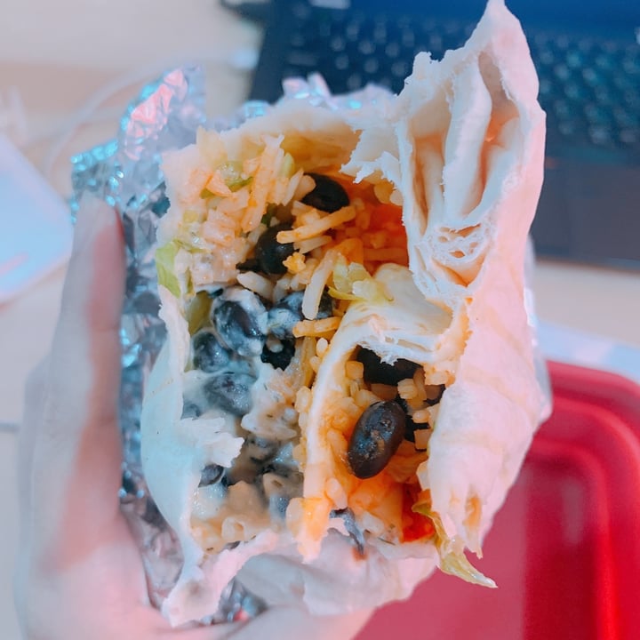 photo of Stuff'd Veggie Burrito shared by @meixin2603 on  13 Jun 2021 - review