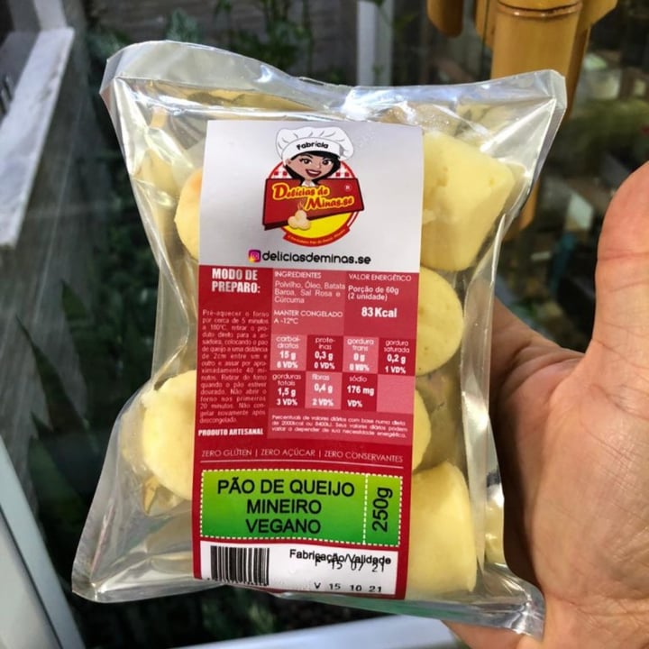 photo of Delícias de Minas-se Pão de Queijo Mineiro Vegano shared by @andreamenasc on  14 Aug 2022 - review