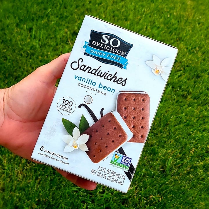 photo of So Delicious Dairy Free Sandwiches Vanilla Bean Coconutmilk Ice Cream shared by @agreene428 on  01 Jun 2021 - review