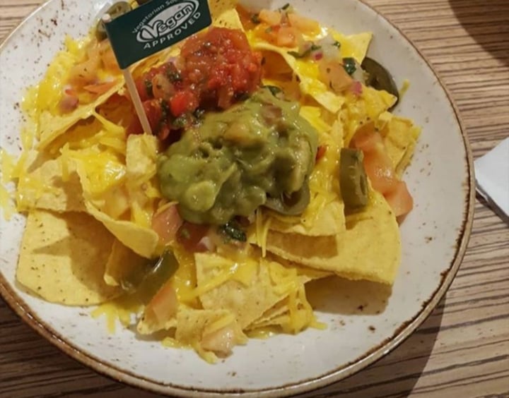 photo of Las Iguanas Leicester Vegan Nachos shared by @leahrng on  25 Dec 2019 - review