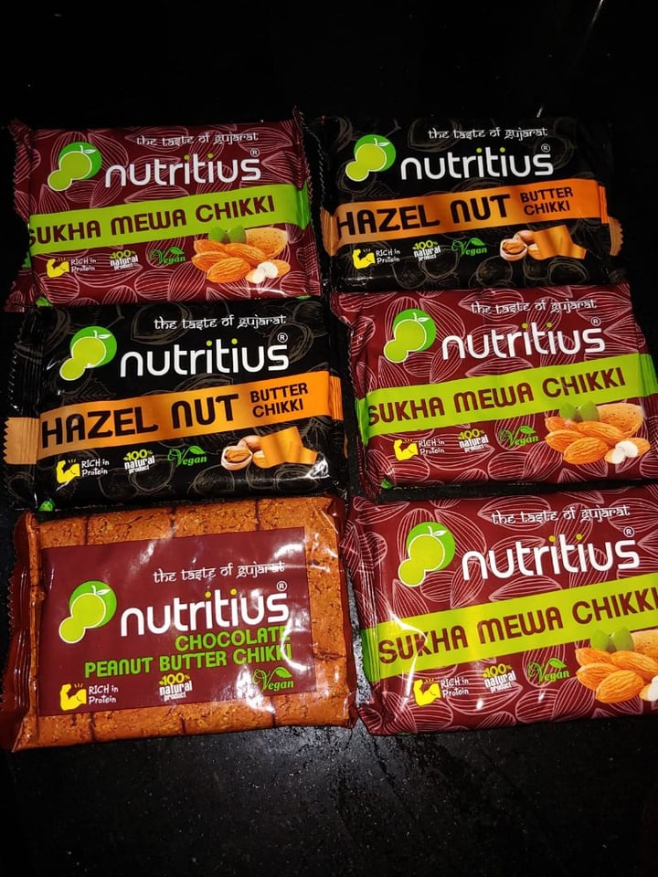 photo of Nutritius Chocolate peanut butter chikki shared by @veganfoodieomgopnik on  04 May 2019 - review