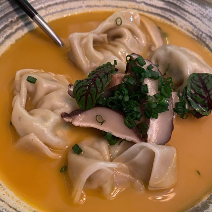 review photo of Duli Wontons shared by @taila92 on 05 Jan 2021 - review