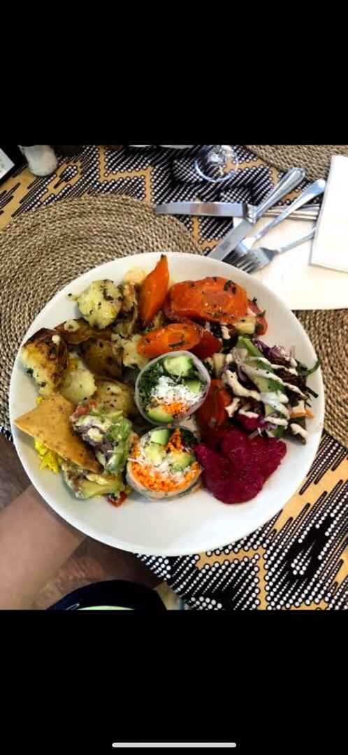 photo of Leafy Greens Plant based buffet shared by @megpeg on  16 Sep 2019 - review
