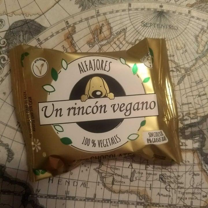 photo of Un Rincón Vegano Alfajor Chocolate shared by @cecilia19 on  02 Jul 2020 - review