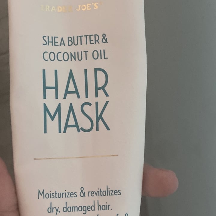 photo of Trader Joe's Hair mask shared by @manumartyres on  06 May 2022 - review