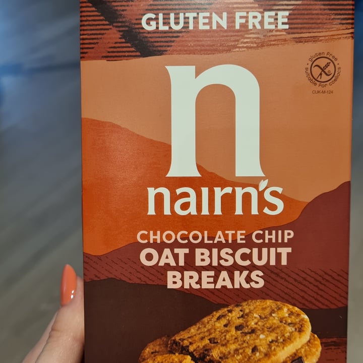 photo of Nairn's 30% Less Sugar.oats & Chocolate  Chip shared by @chiarabolovan on  11 May 2022 - review