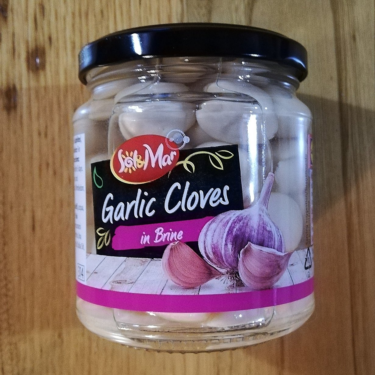 Garlic Cloves In Brine from Sol & Mar - Vegan Product Reviews & Ratings ...