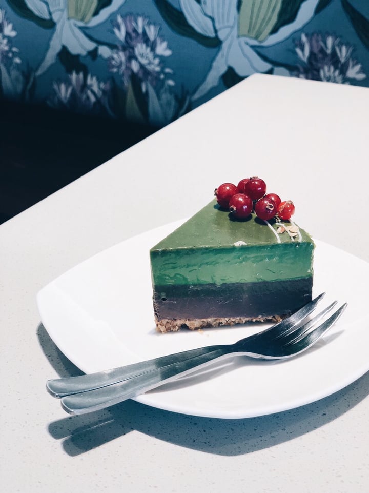 photo of Cedele All Day Dining - Wheelock Place Vegan Matcha Chocolate Cheesecake shared by @consciouscookieee on  27 Jan 2019 - review