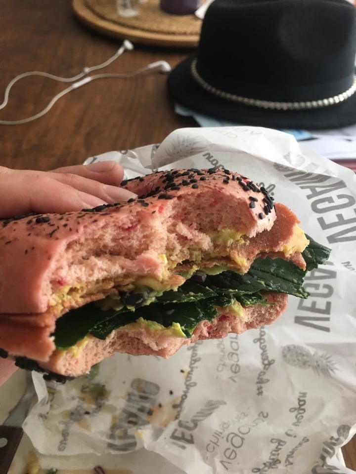 photo of Vegamo MX Bagel de jamón y tocino shared by @pantereame on  06 Feb 2020 - review