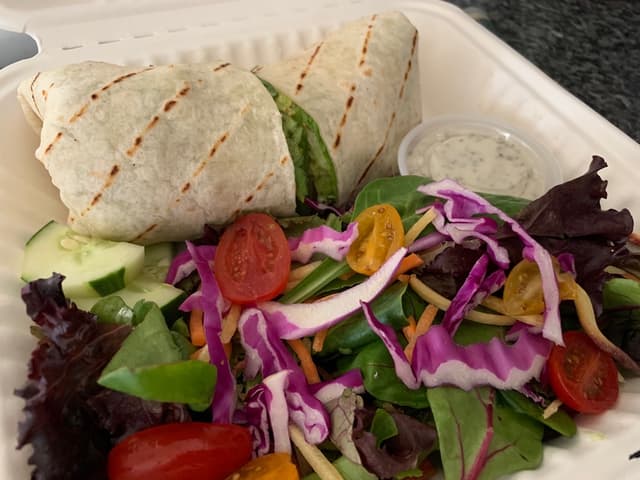 「Ranch Chicken Wrap」の料理の写真