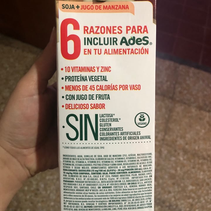 photo of Ades Leche de Soja sabor Manzana shared by @mbelengonzalez on  20 Nov 2020 - review