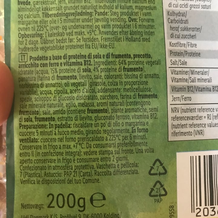 review photo of Vemondo Vegan Burger Patties shared by @lisa-85 on 10 Aug 2022 - review