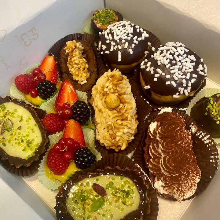 review photo of Leccornie Pasticcini shared by @benewell on 11 May 2021 - review
