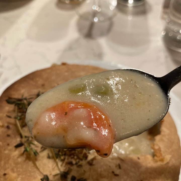 photo of P.S. Kitchen “Chicken” pot pie shared by @traceyk on  07 Apr 2022 - review