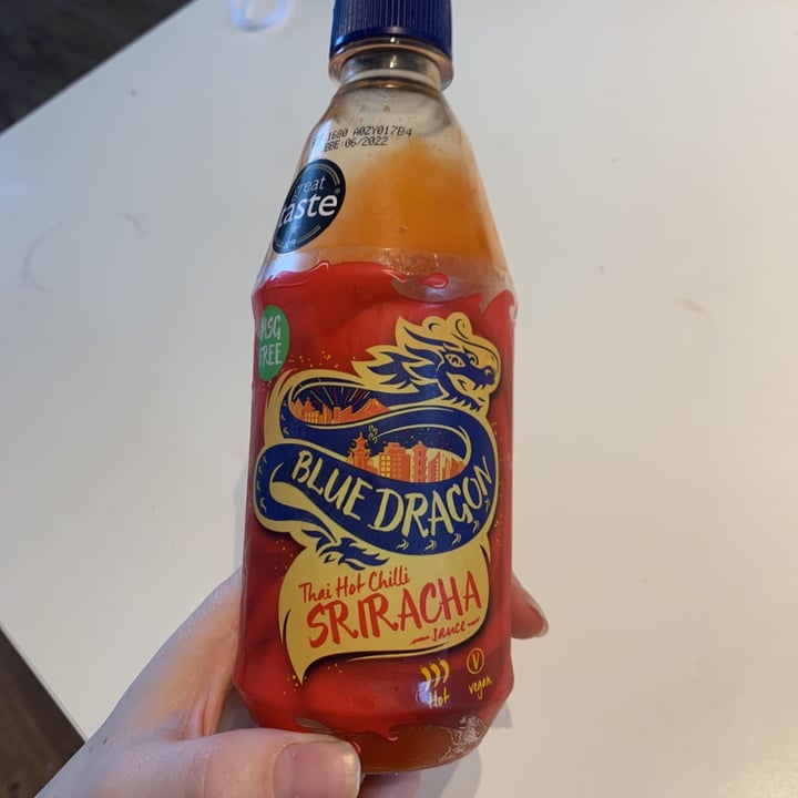 photo of Blue Dragon Thai Hot Chilli Sriracha Sauce shared by @greerscott on  18 Jan 2021 - review