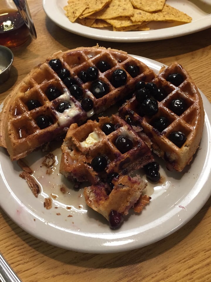 photo of Portia's Cafe Waffle shared by @snailisfast on  25 Dec 2019 - review